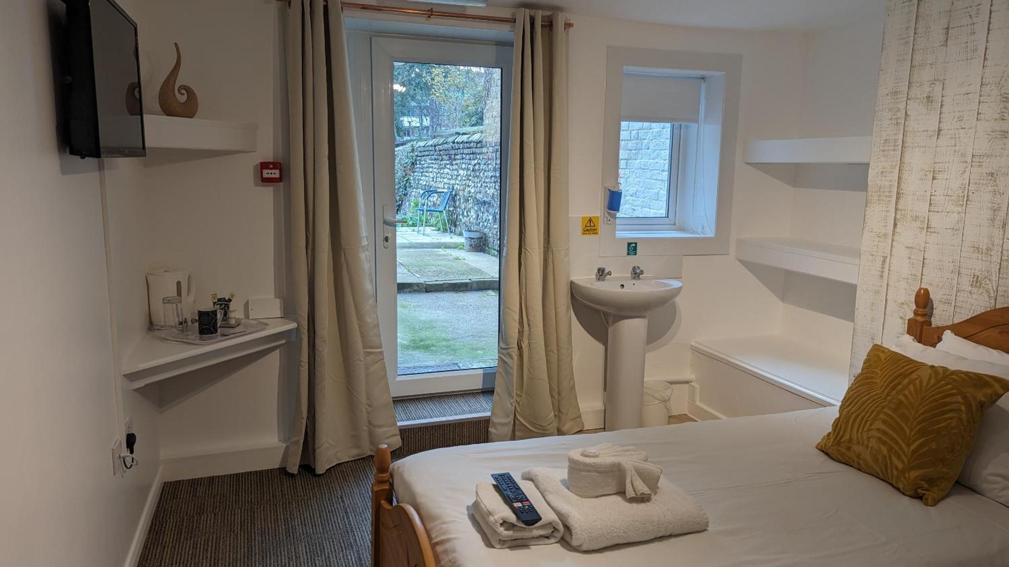 Dover Town Rooms - Short Lets & Serviced Accommodation - דובר מראה חיצוני תמונה